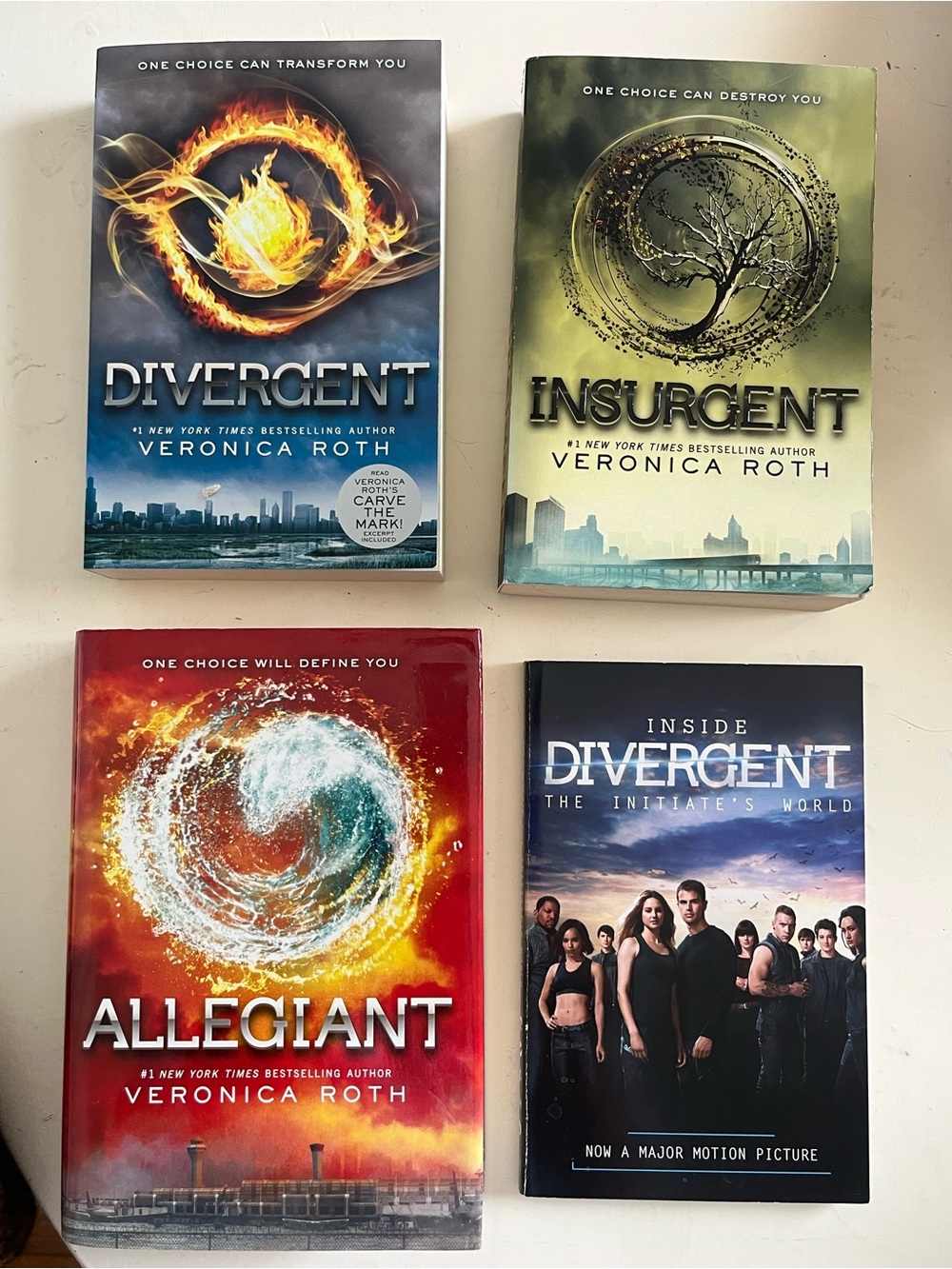 Divergent Series Book Set